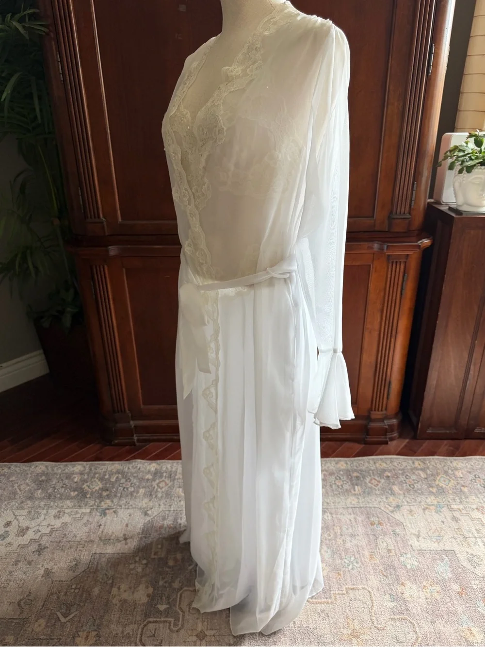 Frederick's of Hollywood Long Nightgown and Robe Bridal Set